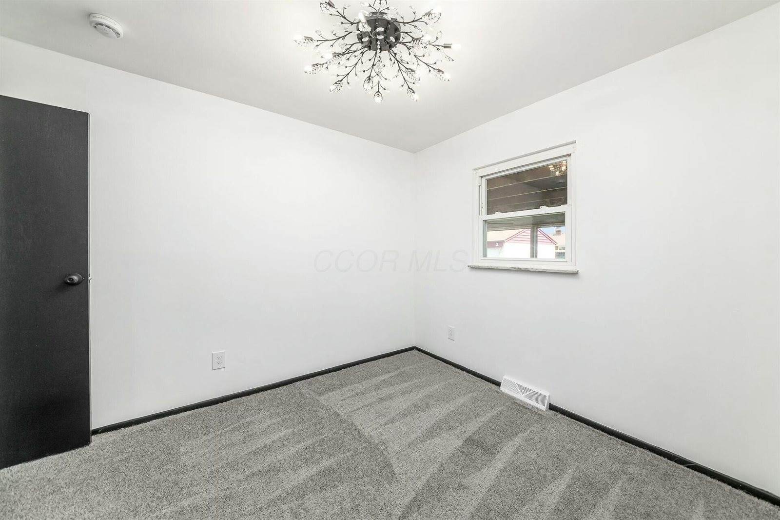 1148 South Yearling Road, Columbus, OH 43227