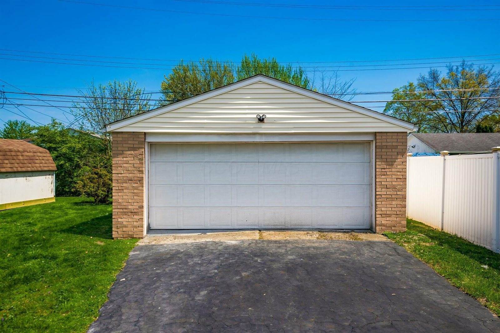 1148 South Yearling Road, Columbus, OH 43227