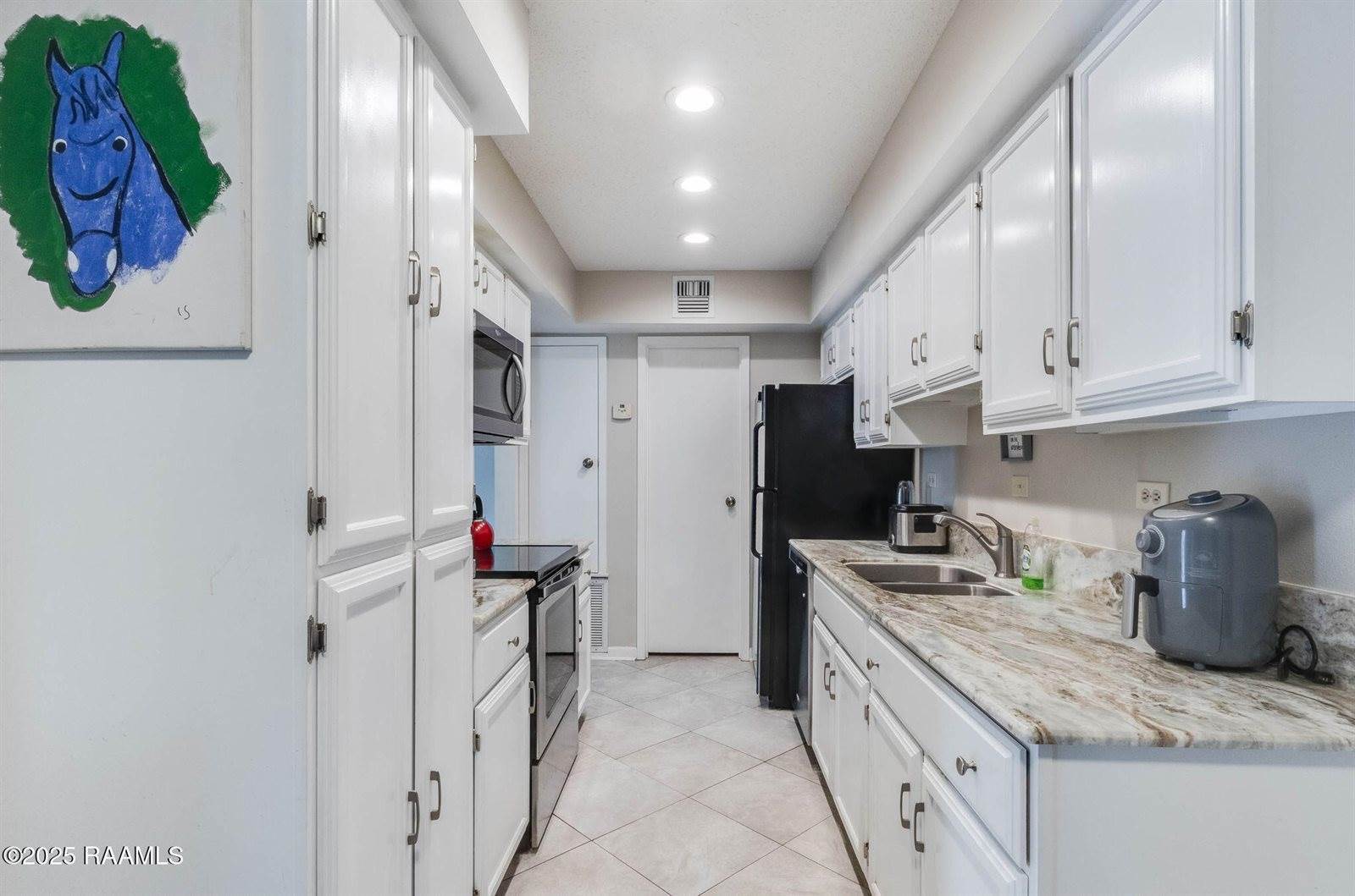 200 Lodge Drive, #210, Lafayette, LA 70506