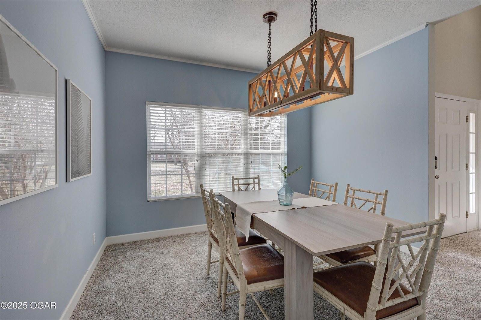 305 Crimson Oak Court, Joplin, MO 64801