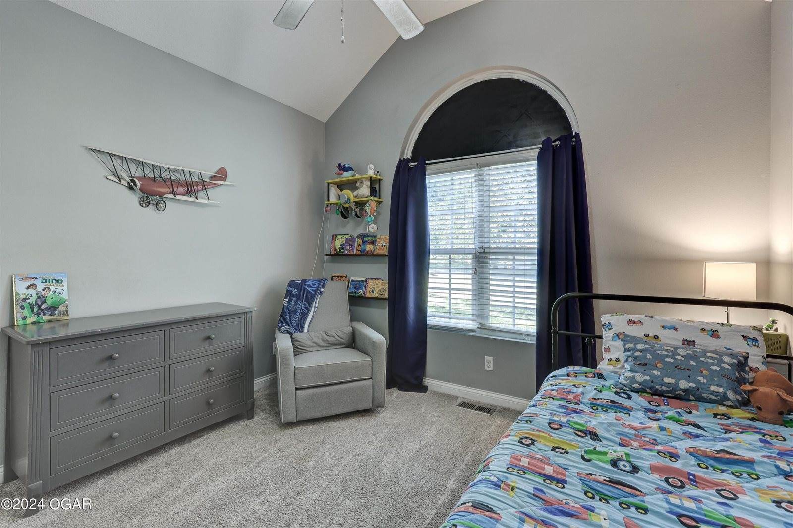 305 Crimson Oak Court, Joplin, MO 64801