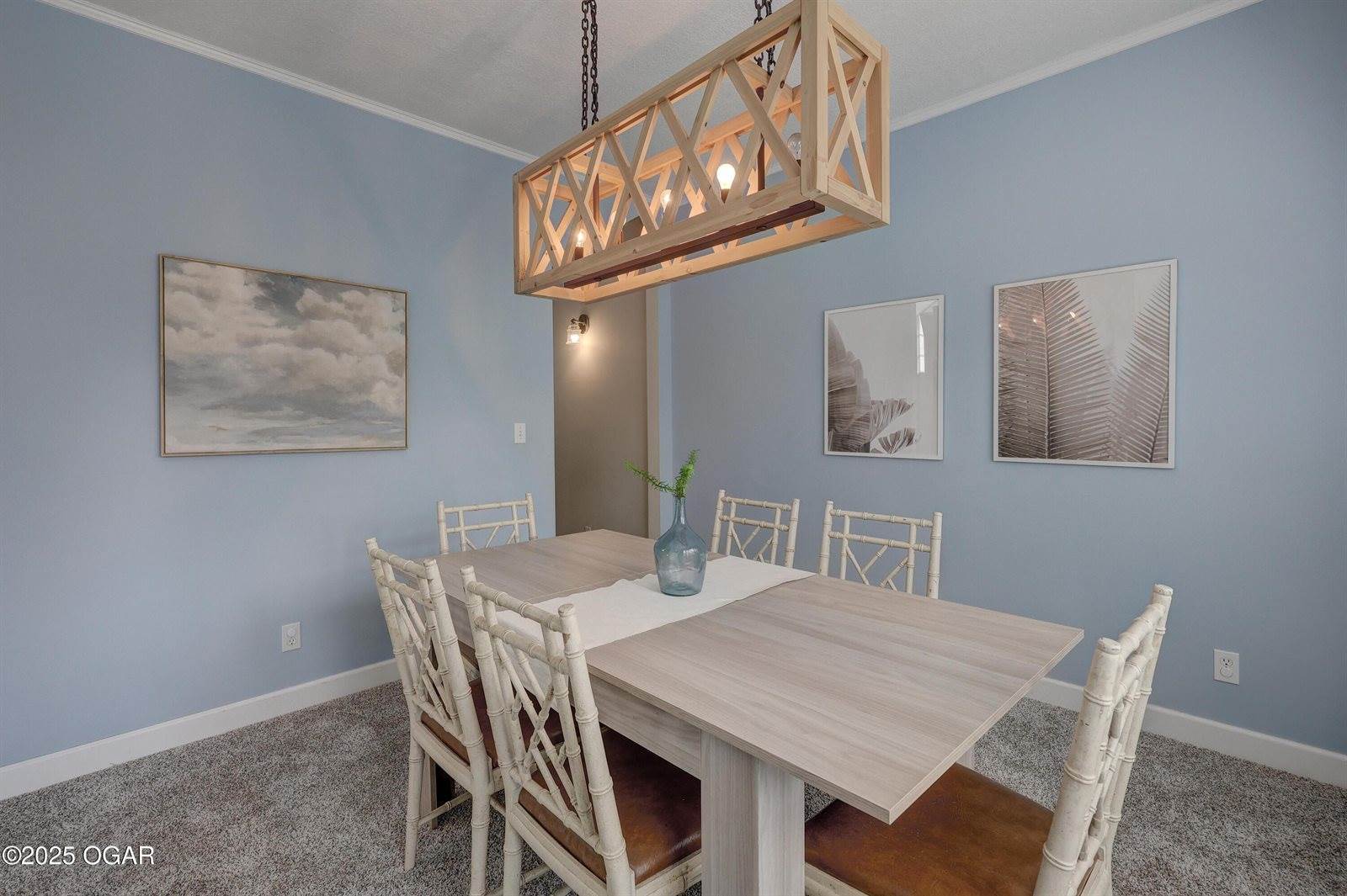 305 Crimson Oak Court, Joplin, MO 64801