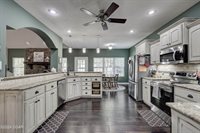 305 Crimson Oak Court, Joplin, MO 64801