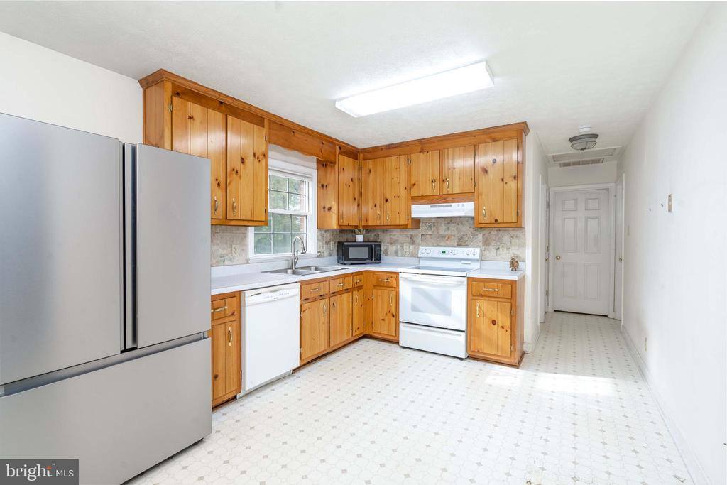 1235 Bethany Church Road, Bumpass, VA 23024