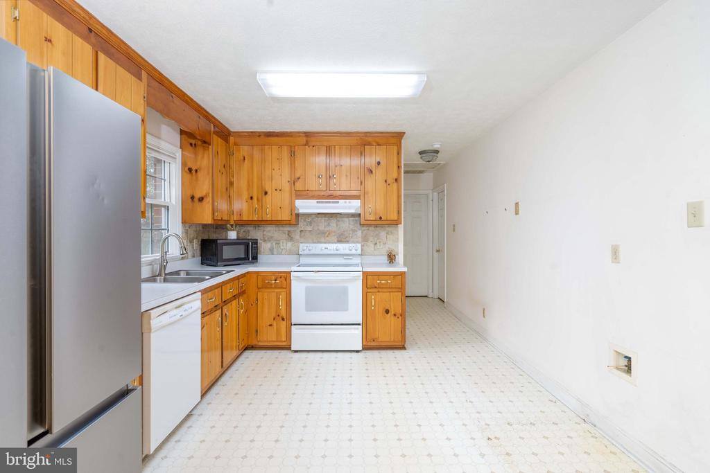 1235 Bethany Church Road, Bumpass, VA 23024