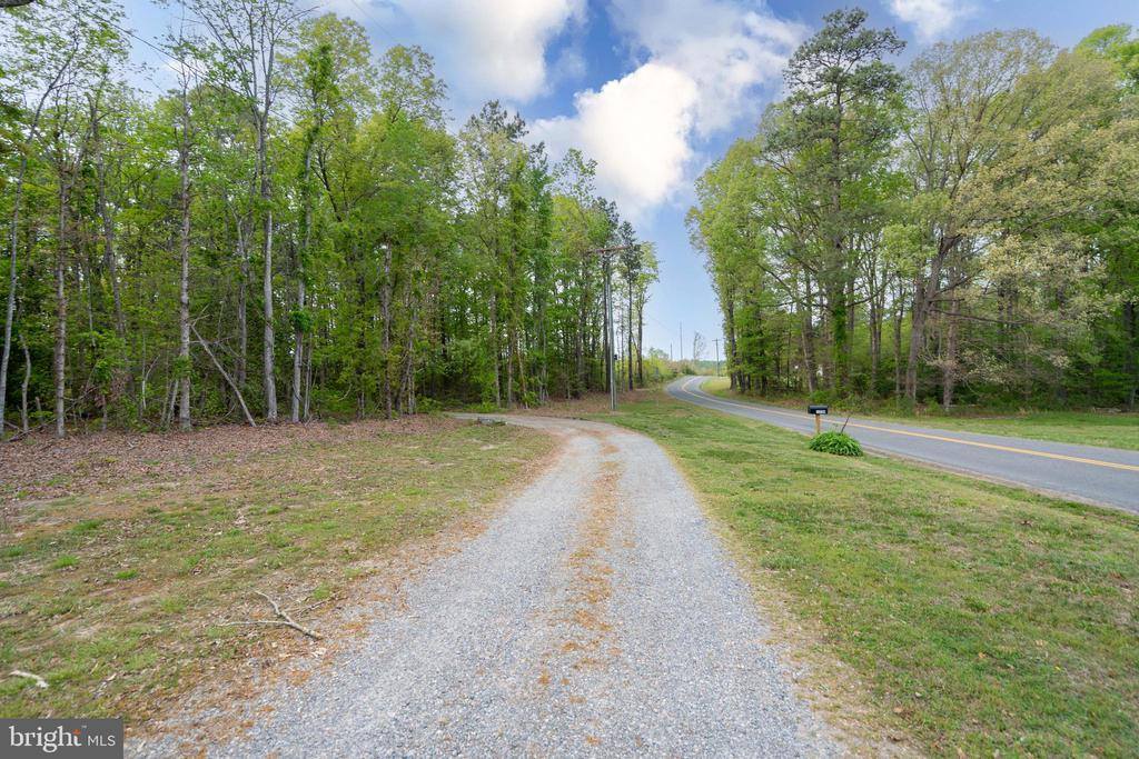 1235 Bethany Church Road, Bumpass, VA 23024