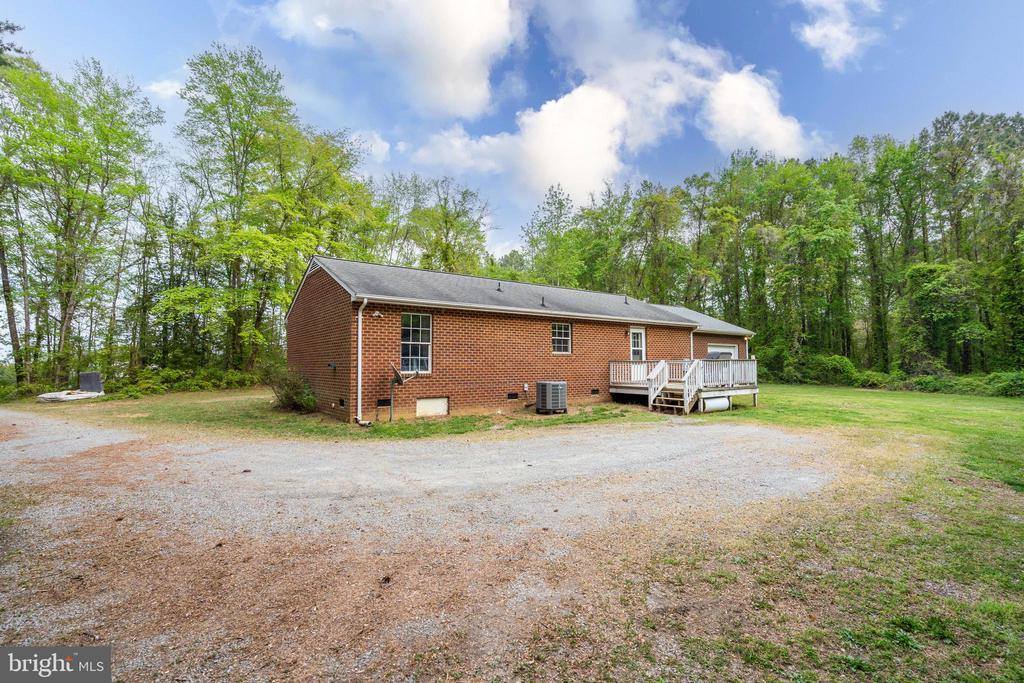 1235 Bethany Church Road, Bumpass, VA 23024