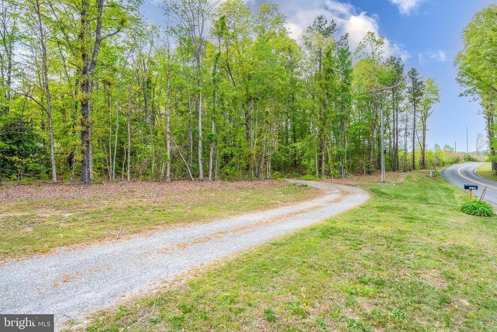 1235 Bethany Church Road, Bumpass, VA 23024