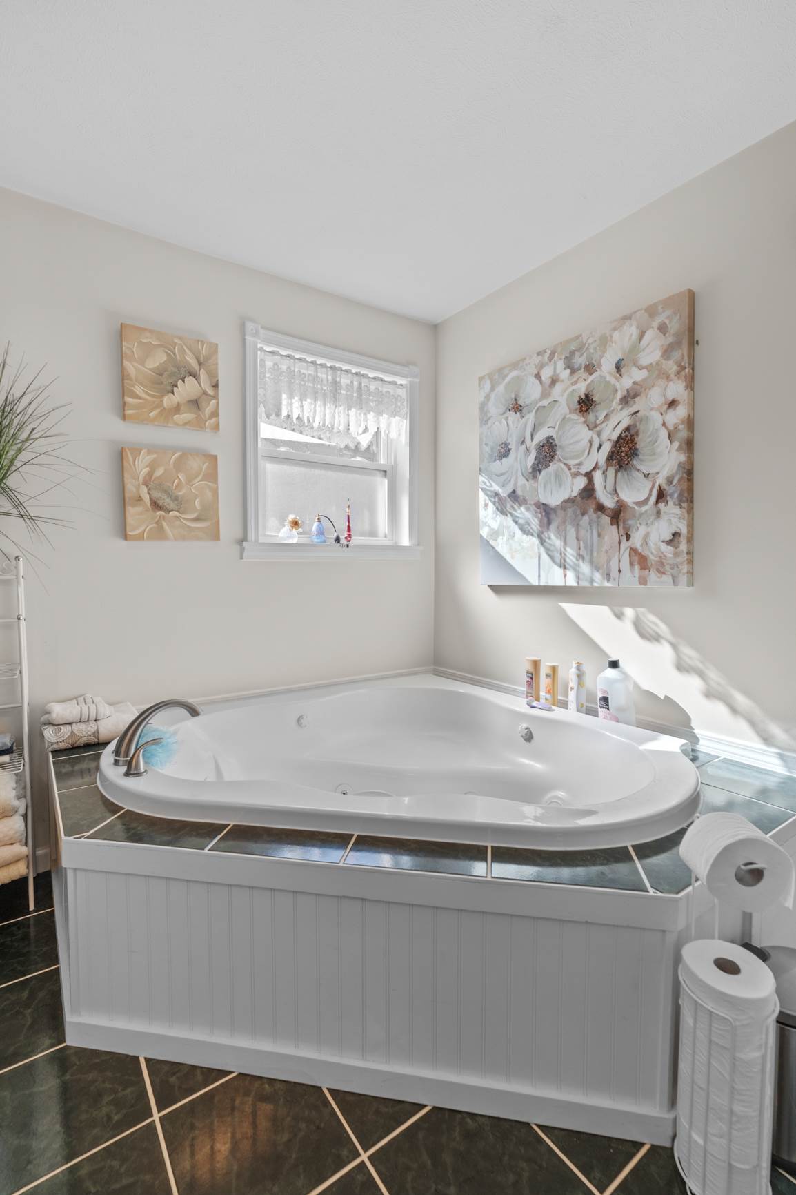 70 Cordie Ct, Ekron, KY 40117