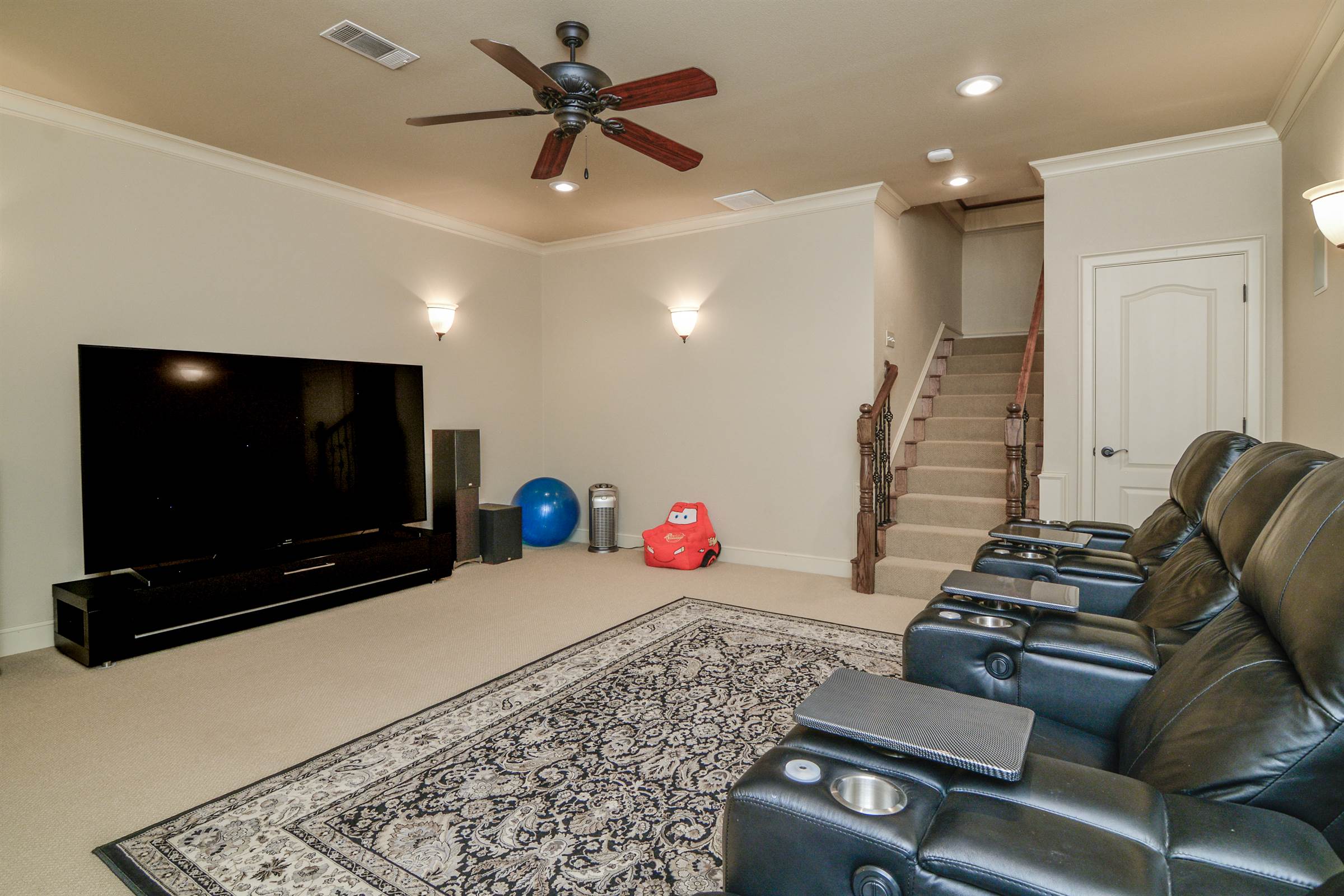 1106 N 14th Street, Wolfforth, TX 79382