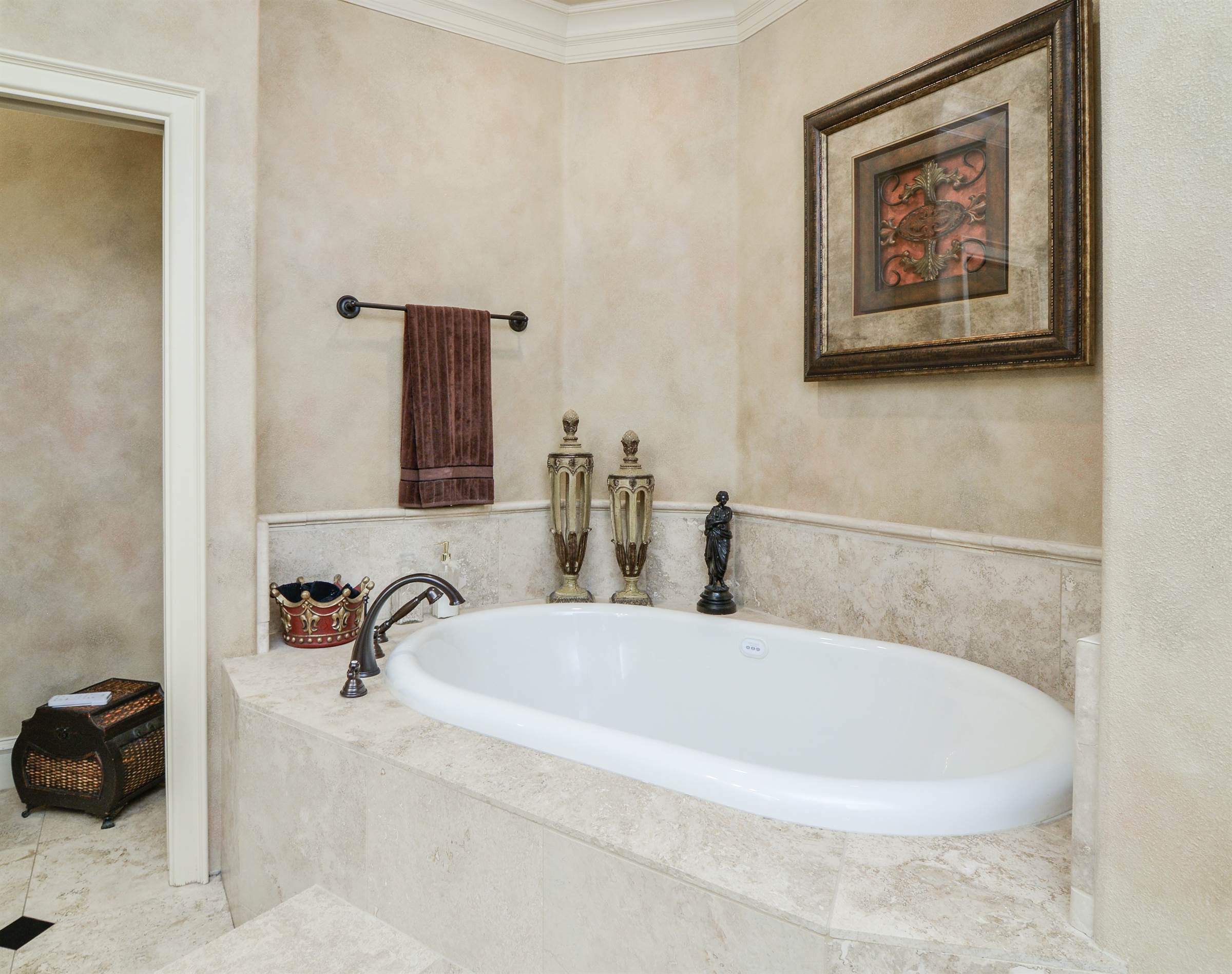 1106 N 14th Street, Wolfforth, TX 79382