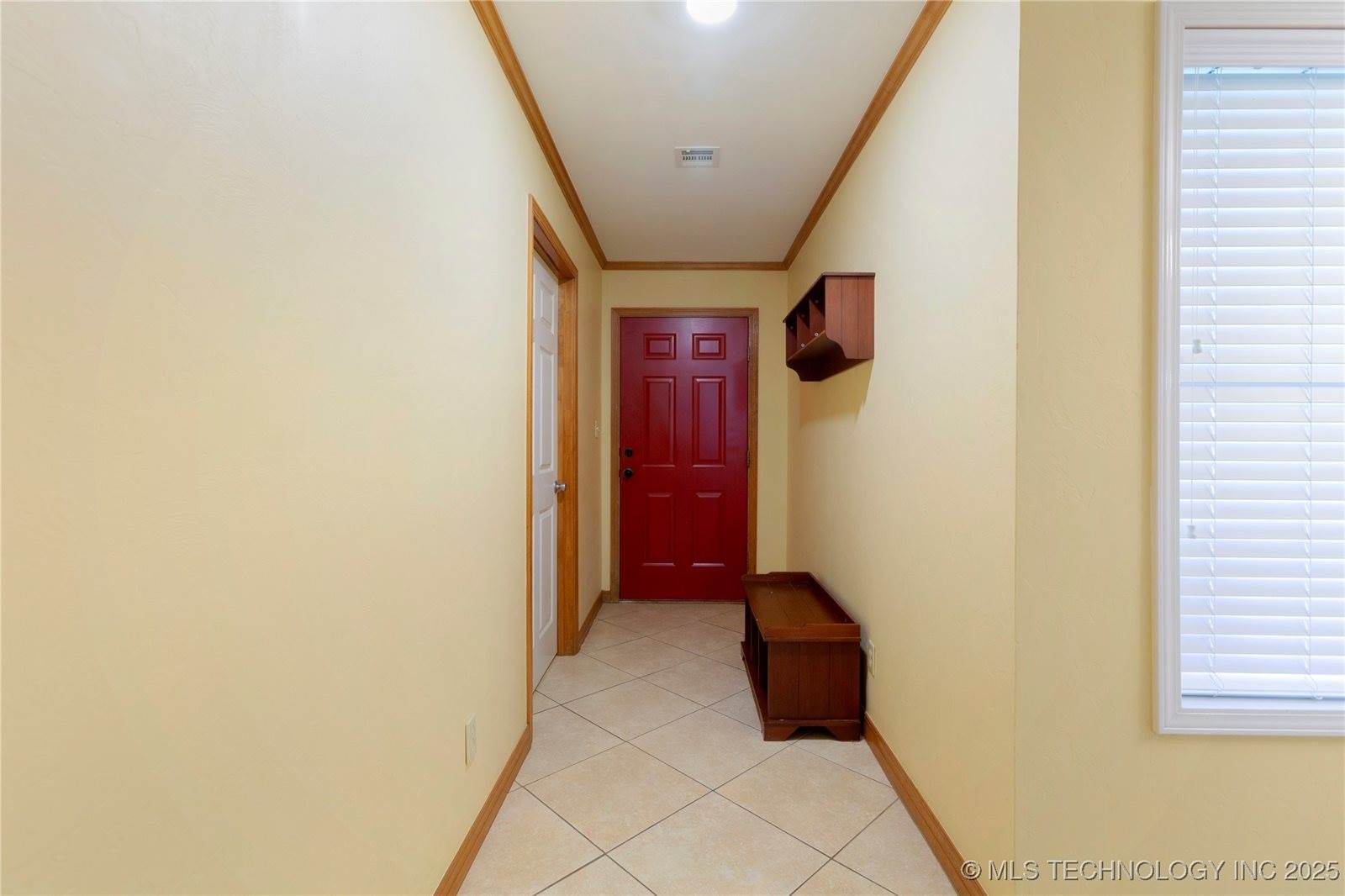 2284 East Roping Road, Atoka, OK 74525