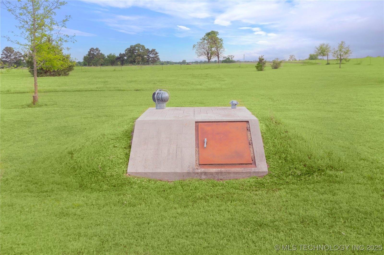 2284 East Roping Road, Atoka, OK 74525