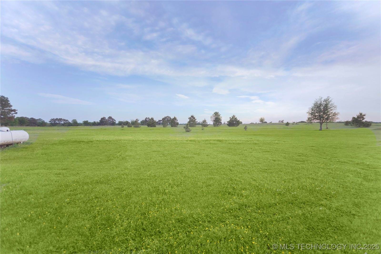 2284 East Roping Road, Atoka, OK 74525