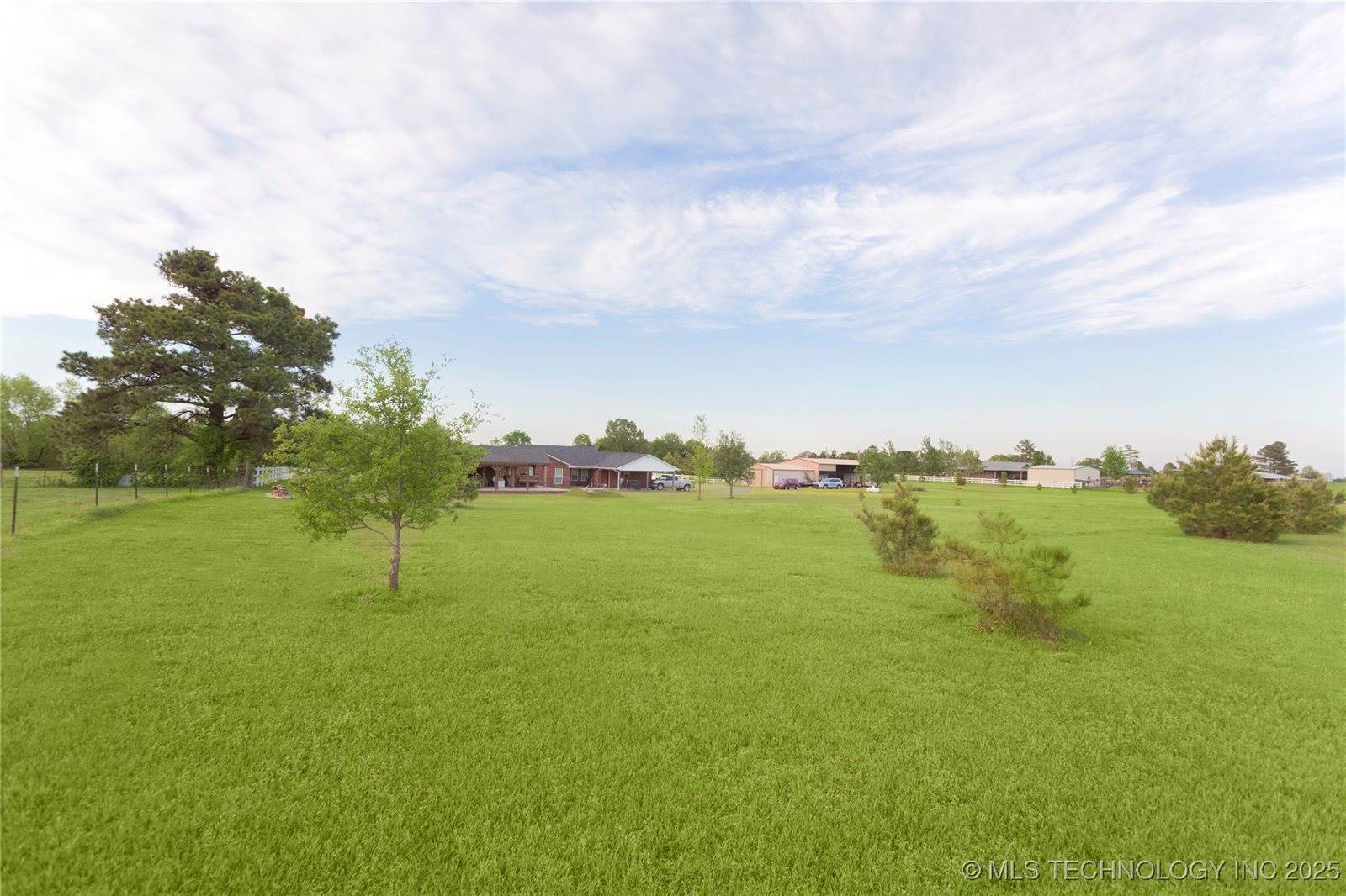 2284 East Roping Road, Atoka, OK 74525