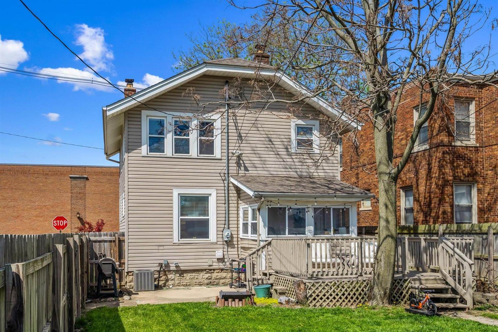 391 Sheldon Avenue, Columbus, OH 43207