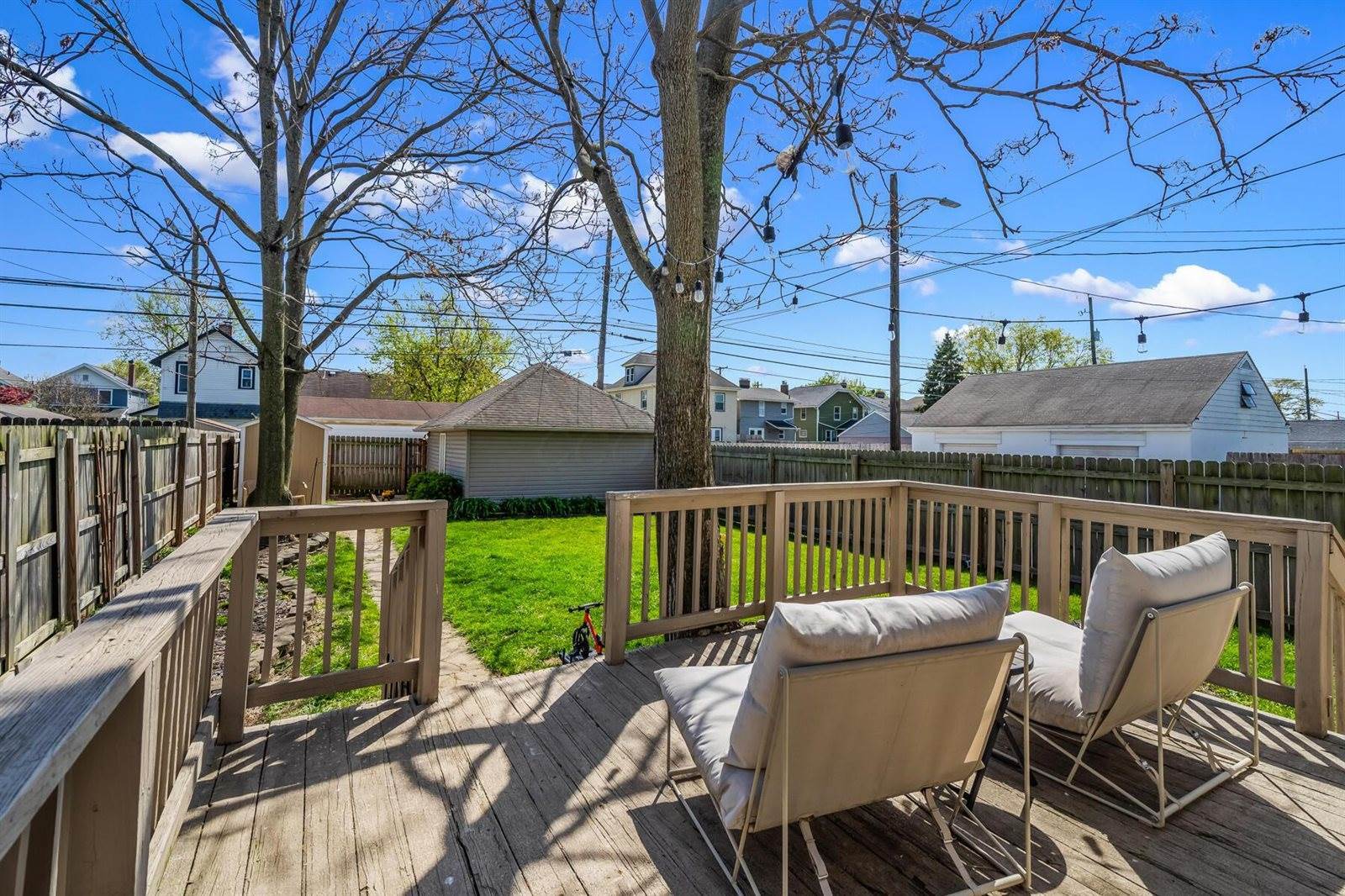 391 Sheldon Avenue, Columbus, OH 43207