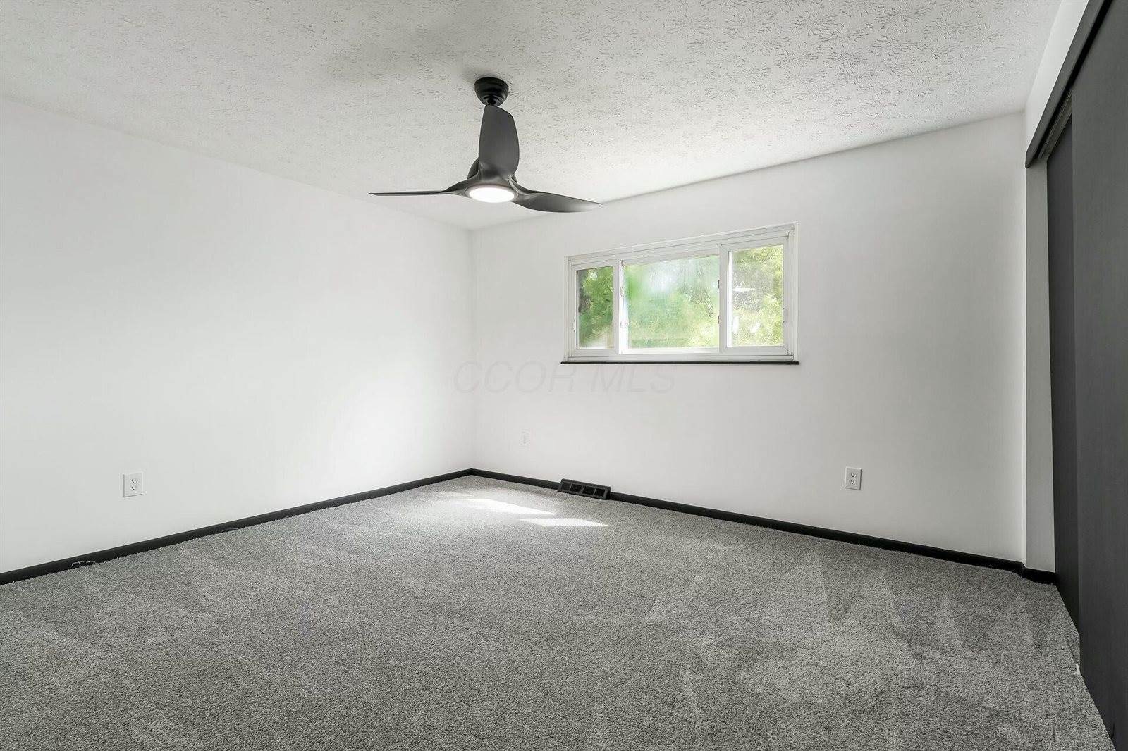 239 Chapelfield Road, Columbus, OH 43230