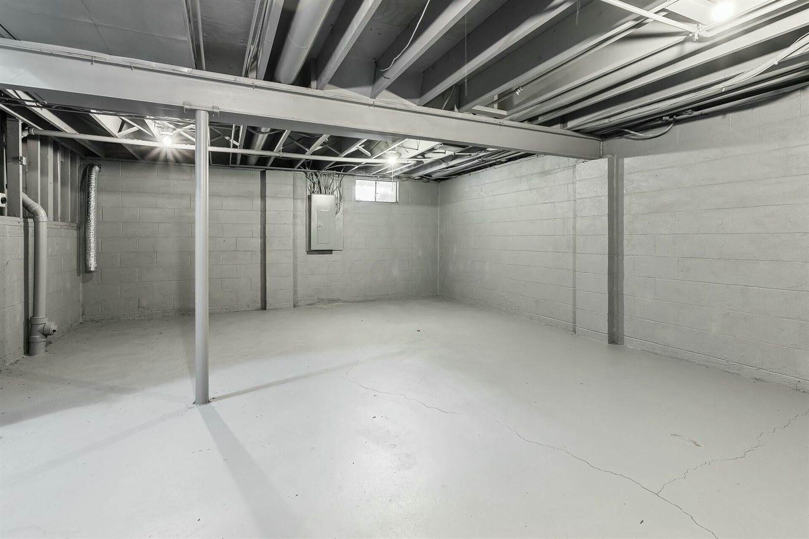 239 Chapelfield Road, Columbus, OH 43230