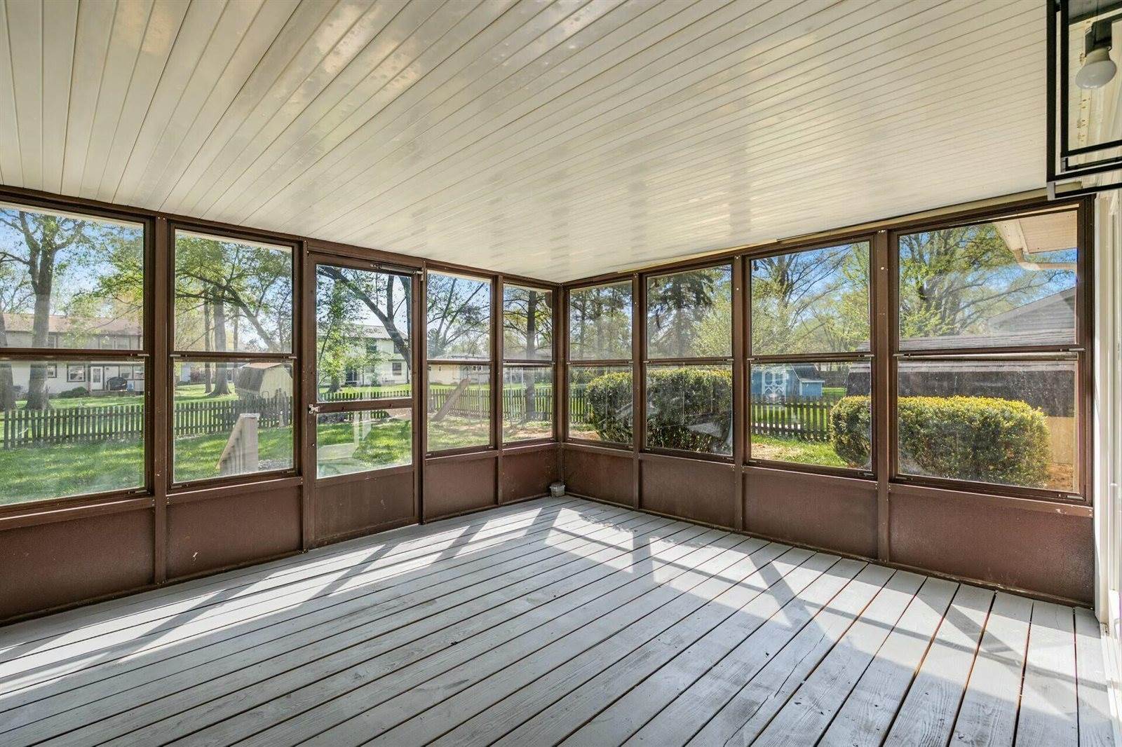 239 Chapelfield Road, Columbus, OH 43230