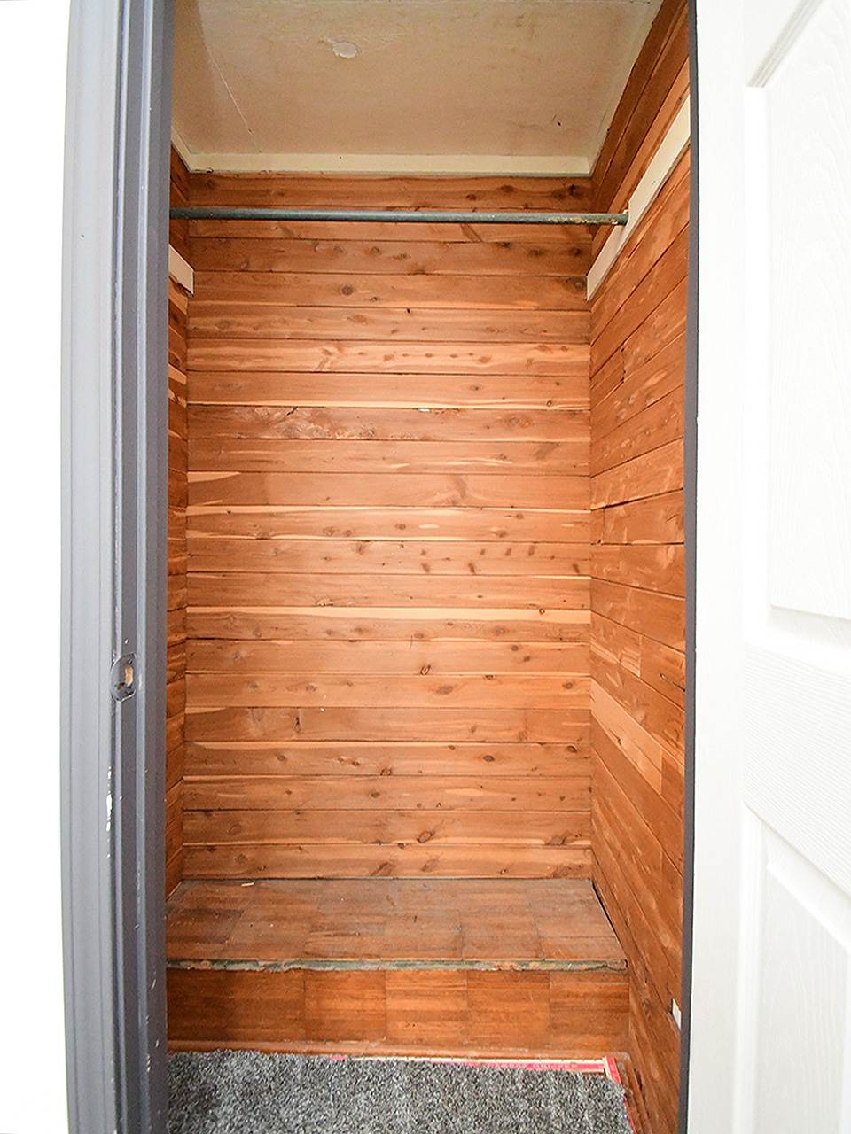 1424 South 18 Street, Omaha, NE 68108