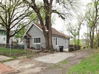 1424 South 18 Street, Omaha, NE 68108
