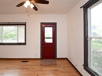 1424 South 18 Street, Omaha, NE 68108