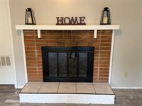 4212 SW 28th TER, Topeka, KS 66611