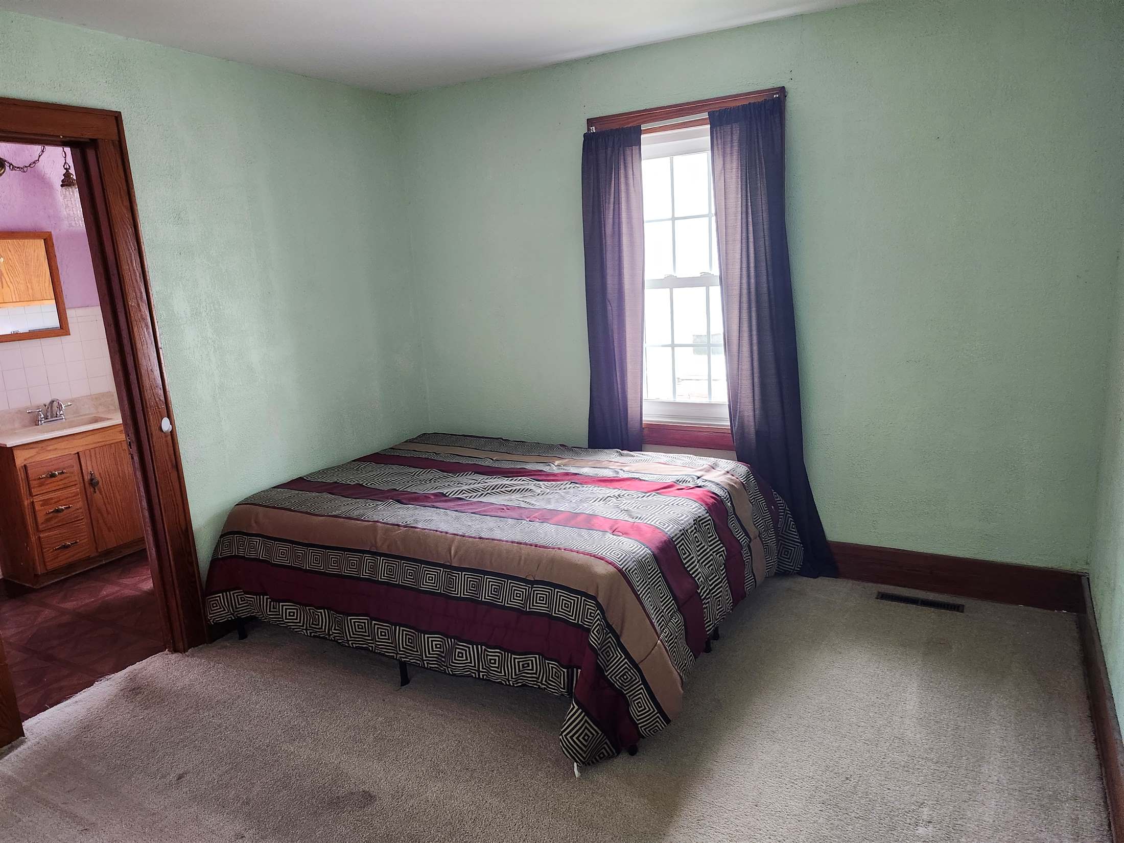 1432 South Martinson St, Wichita, KS 67213