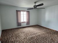 1432 South Martinson St, Wichita, KS 67213