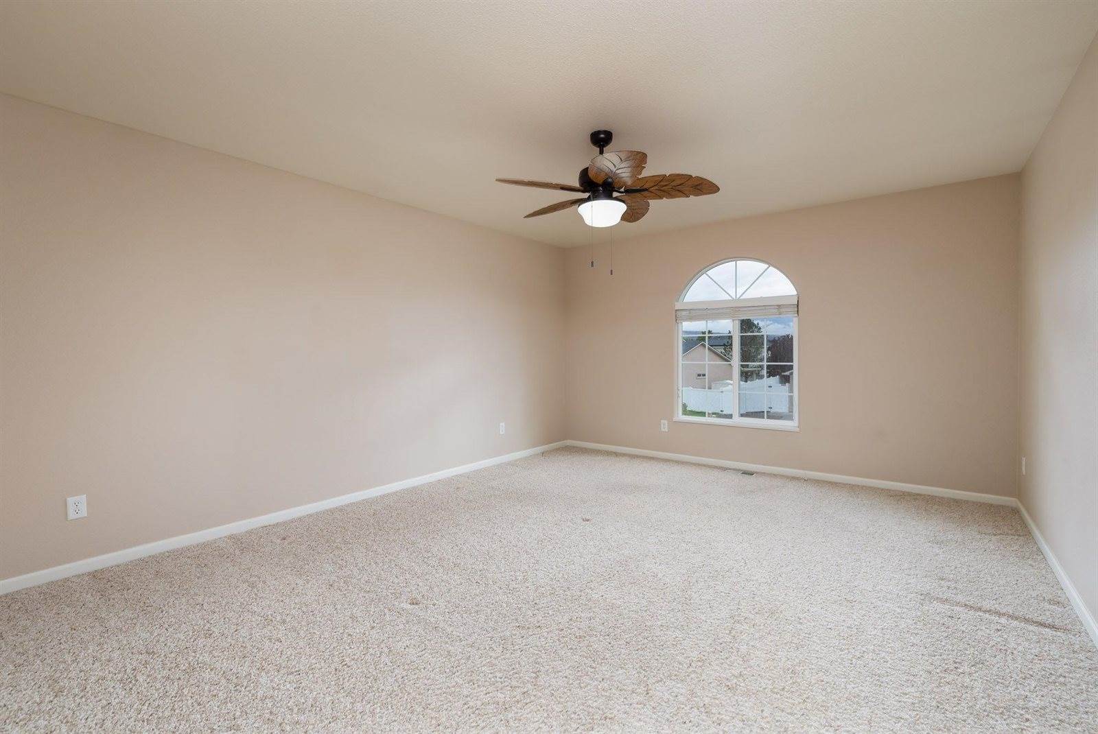 878 Darcy Jo Lane, Fruita, CO 81521