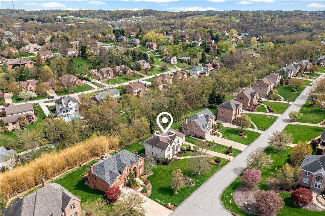 137 Bittersweet Circle, Peters Township, PA 15367