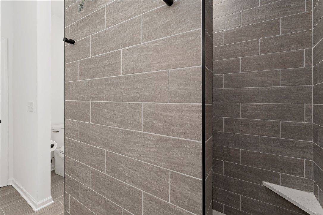 300 Timberline Dr, North Franklin Township, PA 15301