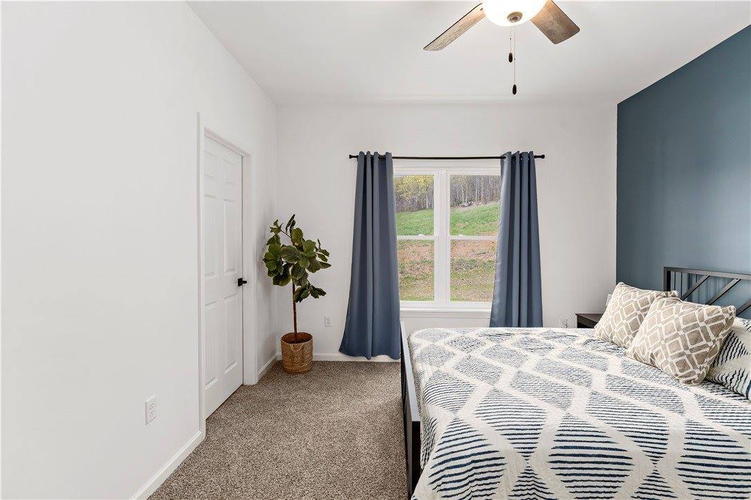 300 Timberline Dr, North Franklin Township, PA 15301