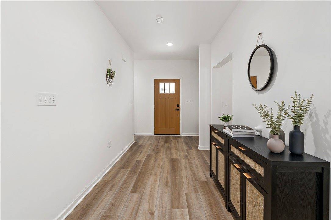 300 Timberline Dr, North Franklin Township, PA 15301