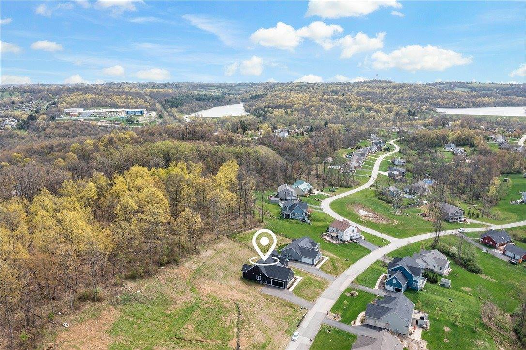 300 Timberline Dr, North Franklin Township, PA 15301