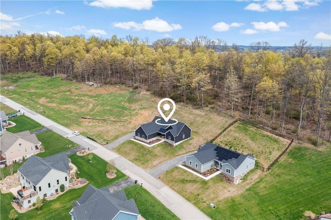 300 Timberline Dr, North Franklin Township, PA 15301