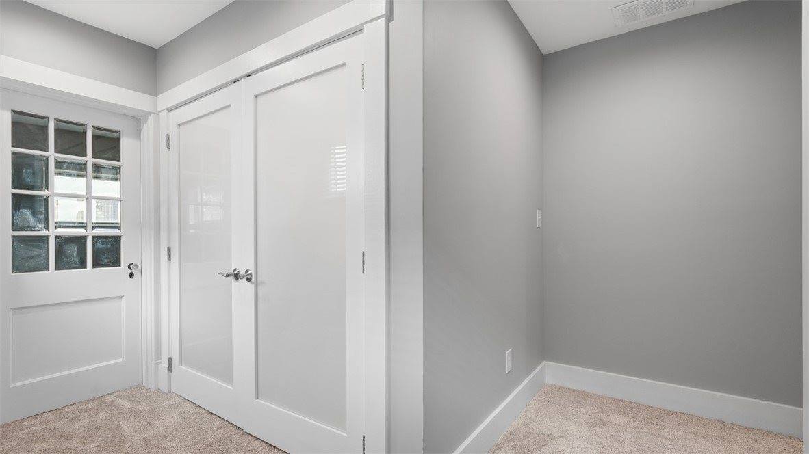 347 Bailey Ave, Mt Washington, PA 15211