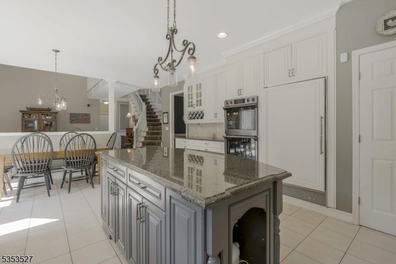 41 Briarwood Drive East, Warren Township, NJ 07059