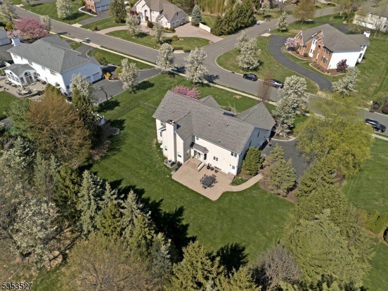 41 Briarwood Drive East, Warren Township, NJ 07059