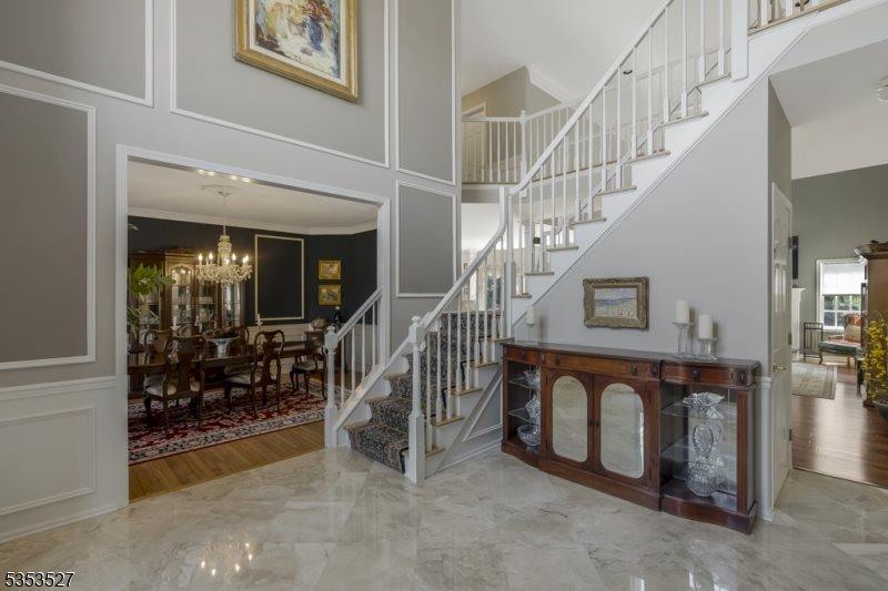 41 Briarwood Drive East, Warren Township, NJ 07059