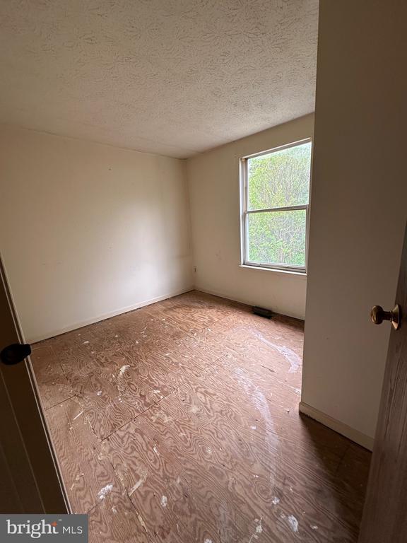 14680 Stone Crossing Court, Centreville, VA 20120