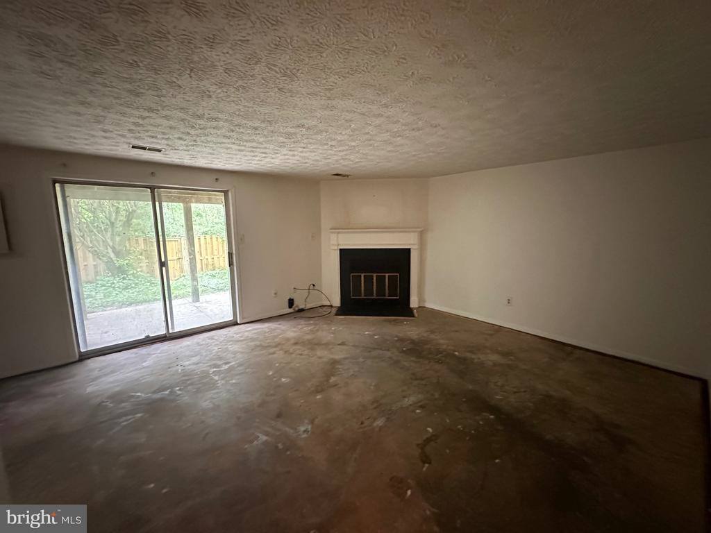 14680 Stone Crossing Court, Centreville, VA 20120