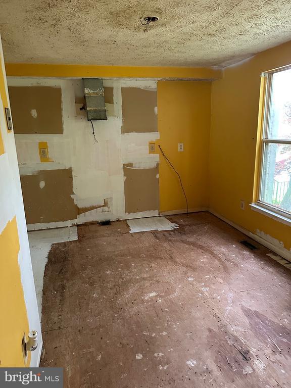 14680 Stone Crossing Court, Centreville, VA 20120