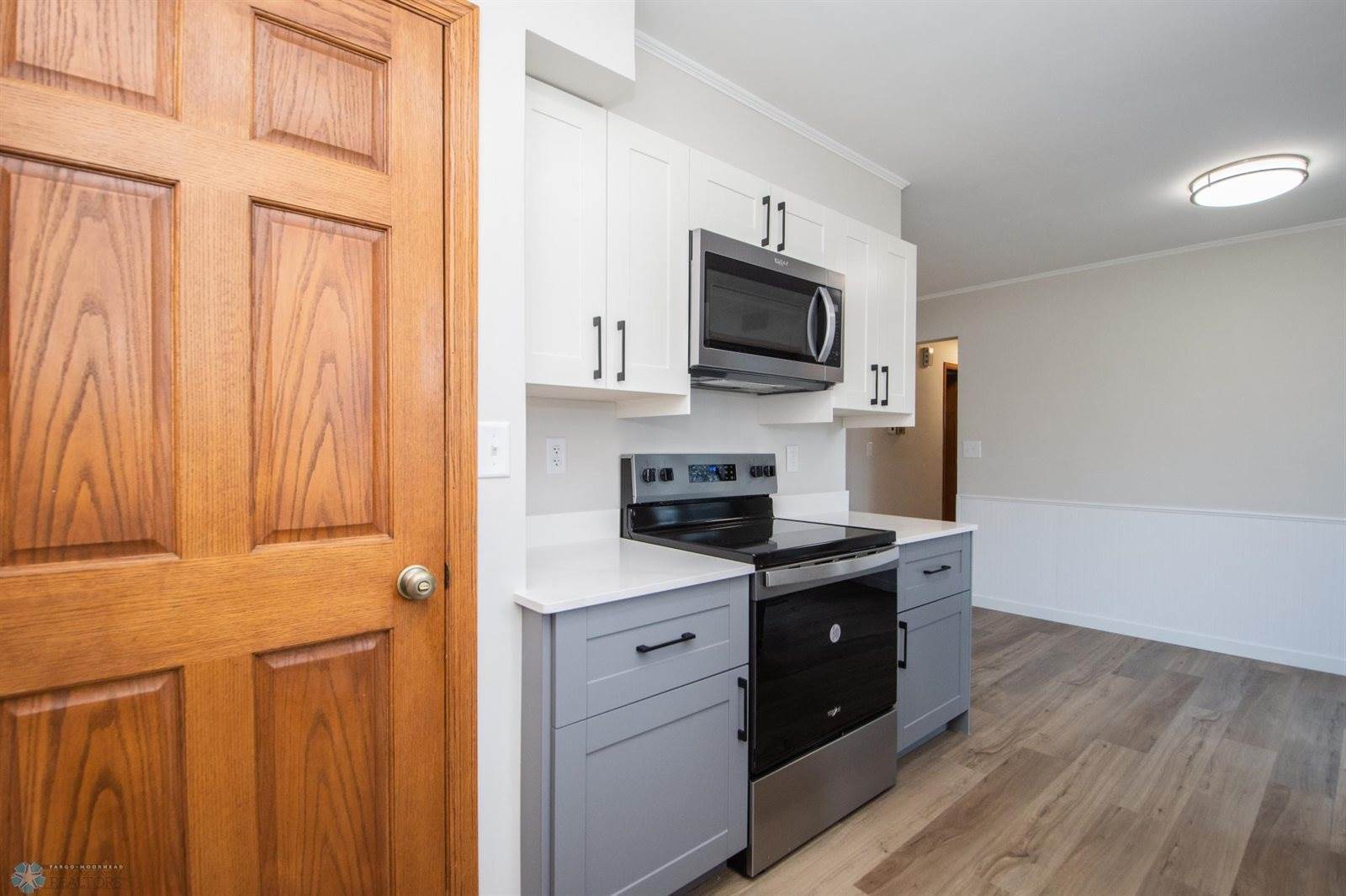 1813 14 1/2 Street South, Fargo, ND 58103