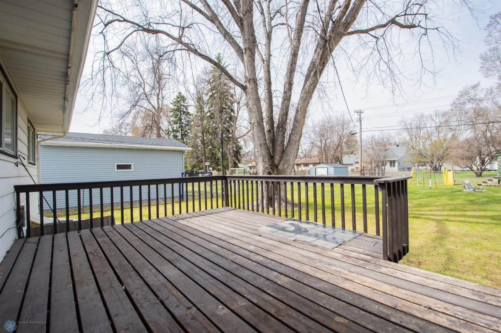 1813 14 1/2 Street South, Fargo, ND 58103