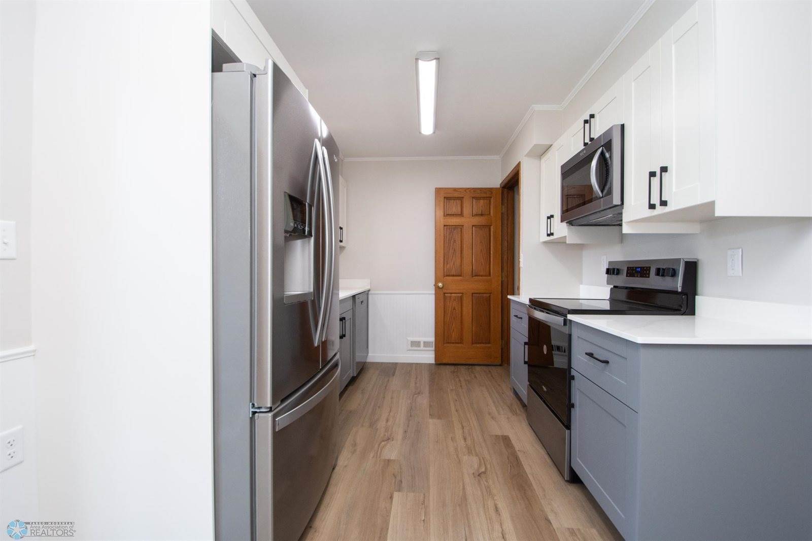 1813 14 1/2 Street South, Fargo, ND 58103