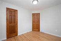 1813 14 1/2 Street South, Fargo, ND 58103