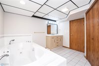 1813 14 1/2 Street South, Fargo, ND 58103