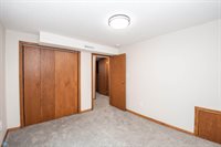 1813 14 1/2 Street South, Fargo, ND 58103